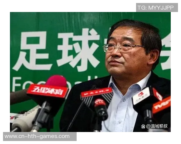 中国足球频繁更换教练却未能进世界杯薪资成借口引发热议